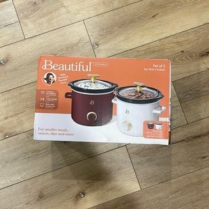 Beautiful by Drew Barrymore set of 2 2qt slow cookers. 1 Merlot/1 white icing.